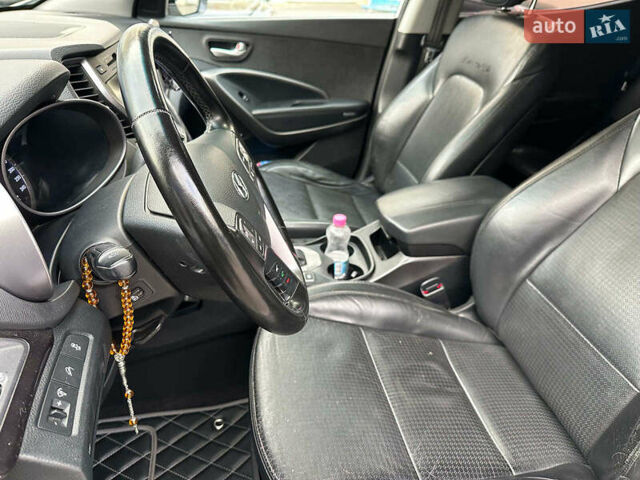 Білий Хендай Санта Фе, об'ємом двигуна 2 л та пробігом 209 тис. км за 14980 $, фото 19 на Automoto.ua