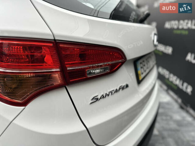 Білий Хендай Санта Фе, об'ємом двигуна 2.2 л та пробігом 124 тис. км за 18700 $, фото 42 на Automoto.ua