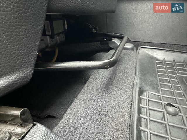 Білий Хендай Санта Фе, об'ємом двигуна 2.2 л та пробігом 124 тис. км за 18700 $, фото 76 на Automoto.ua