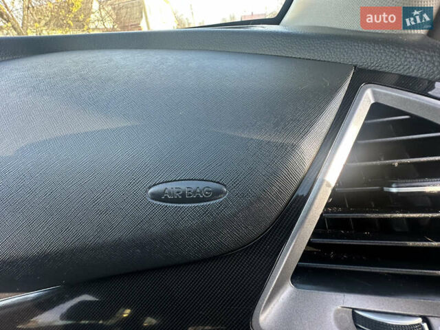 Белый Хендай Санта Фе, объемом двигателя 2.2 л и пробегом 123 тыс. км за 17300 $, фото 49 на Automoto.ua