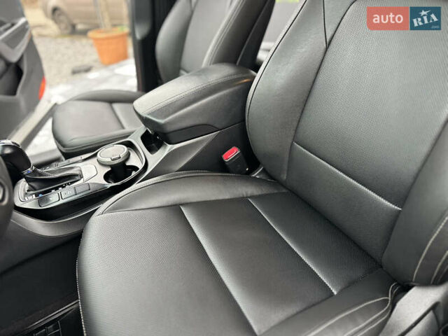 Білий Хендай Санта Фе, об'ємом двигуна 2.2 л та пробігом 124 тис. км за 18700 $, фото 50 на Automoto.ua