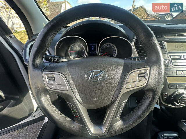 Белый Хендай Санта Фе, объемом двигателя 2.2 л и пробегом 123 тыс. км за 17300 $, фото 59 на Automoto.ua