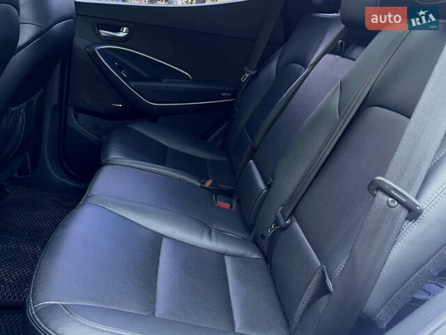 Білий Хендай Санта Фе, об'ємом двигуна 2 л та пробігом 223 тис. км за 17900 $, фото 27 на Automoto.ua