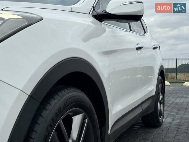 Білий Хендай Санта Фе, об'ємом двигуна 2.2 л та пробігом 185 тис. км за 17800 $, фото 13 на Automoto.ua