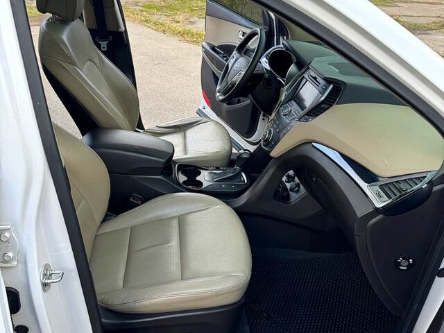 Білий Хендай Санта Фе, об'ємом двигуна 2.2 л та пробігом 66 тис. км за 20800 $, фото 4 на Automoto.ua