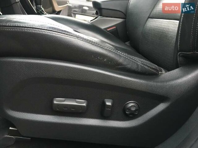 Белый Хендай Санта Фе, объемом двигателя 2.2 л и пробегом 160 тыс. км за 19900 $, фото 37 на Automoto.ua