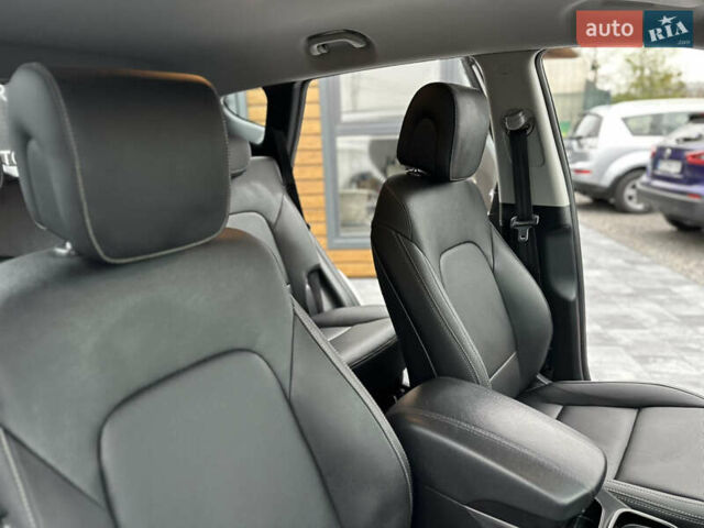 Білий Хендай Санта Фе, об'ємом двигуна 2.2 л та пробігом 124 тис. км за 18700 $, фото 75 на Automoto.ua