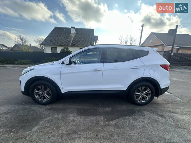 Белый Хендай Санта Фе, объемом двигателя 2.2 л и пробегом 123 тыс. км за 17300 $, фото 13 на Automoto.ua