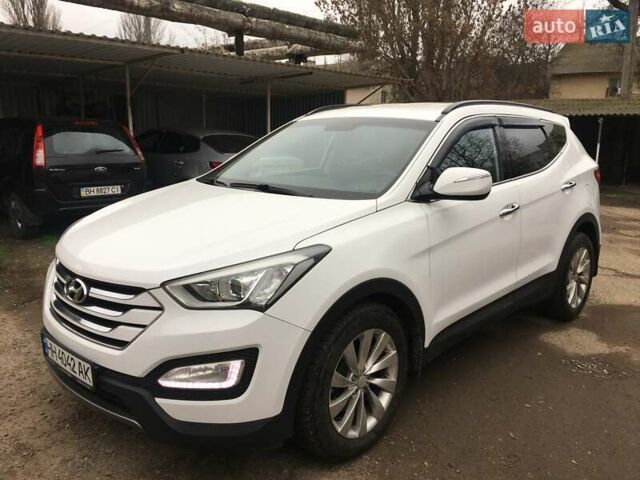 Белый Хендай Санта Фе, объемом двигателя 2.2 л и пробегом 160 тыс. км за 19900 $, фото 4 на Automoto.ua