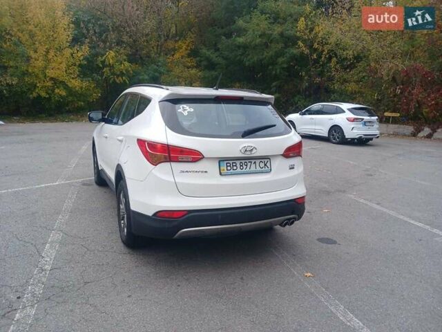 Хендай Санта Фе 2013 в Полтаве на Automoto.ua Белый Хендай Санта Фе, объемом двигателя 2.2 л и пробегом 123 тыс. км за 16999 $, фото 8 на Automoto.ua