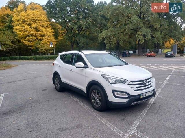 Хендай Санта Фе 2013 в Полтаве на Automoto.ua Белый Хендай Санта Фе, объемом двигателя 2.2 л и пробегом 123 тыс. км за 16999 $, фото 1 на Automoto.ua
