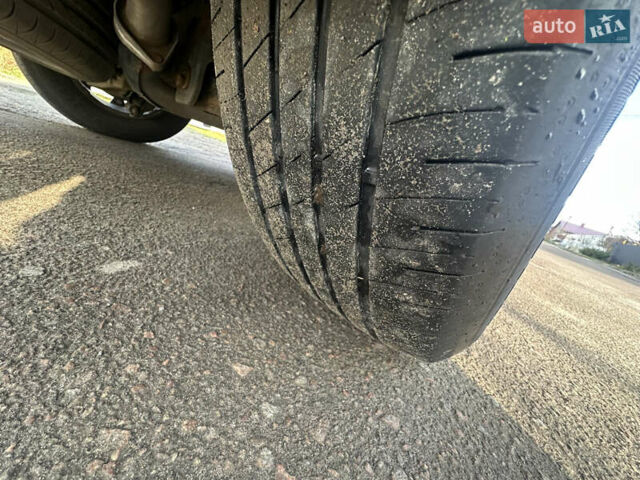 Белый Хендай Санта Фе, объемом двигателя 2.2 л и пробегом 123 тыс. км за 17300 $, фото 22 на Automoto.ua