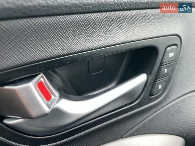 Белый Хендай Санта Фе, объемом двигателя 2.2 л и пробегом 168 тыс. км за 18300 $, фото 42 на Automoto.ua