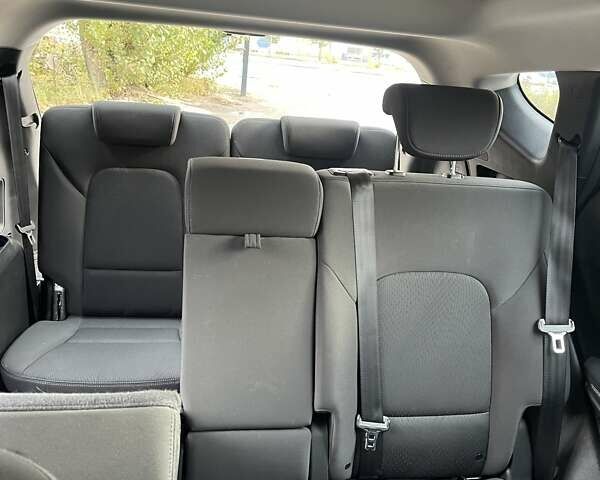 Белый Хендай Санта Фе, объемом двигателя 2.2 л и пробегом 247 тыс. км за 16800 $, фото 7 на Automoto.ua