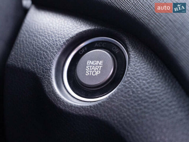 Хендай Санта Фе 2013 в Одессе на Automoto.ua Белый Хендай Санта Фе, объемом двигателя 2 л и пробегом 181 тыс. км за 15700 $, фото 35 на Automoto.ua