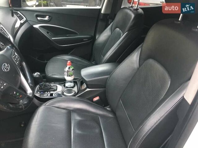 Белый Хендай Санта Фе, объемом двигателя 2.2 л и пробегом 160 тыс. км за 19900 $, фото 27 на Automoto.ua