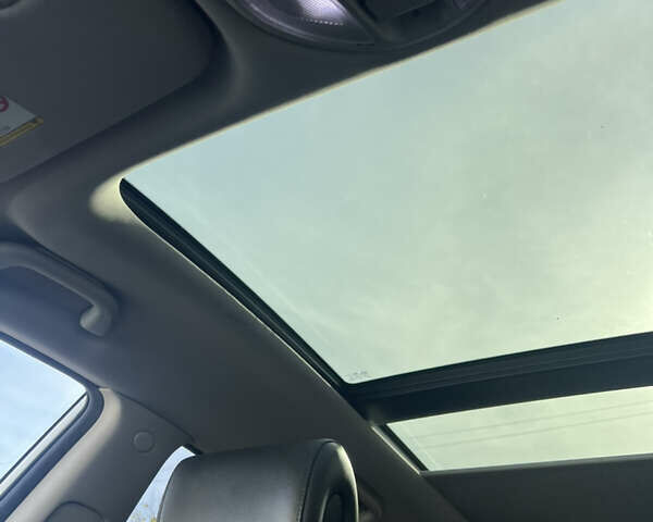 Белый Хендай Санта Фе, объемом двигателя 2.2 л и пробегом 206 тыс. км за 16000 $, фото 11 на Automoto.ua