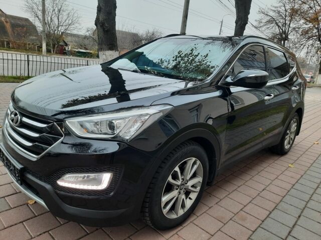 Белый Хендай Санта Фе, объемом двигателя 1.1 л и пробегом 158 тыс. км за 16750 $, фото 3 на Automoto.ua