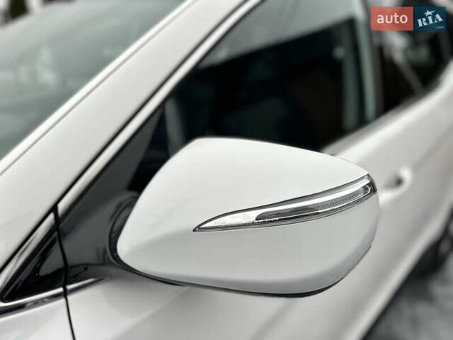 Білий Хендай Санта Фе, об'ємом двигуна 2.2 л та пробігом 124 тис. км за 18700 $, фото 33 на Automoto.ua