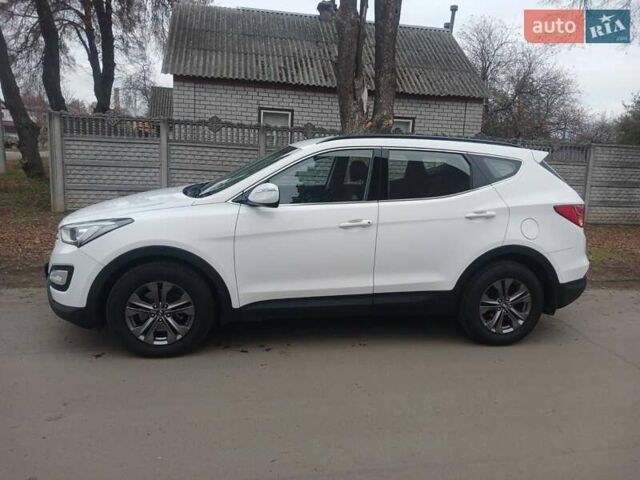 Белый Хендай Санта Фе, объемом двигателя 2.2 л и пробегом 124 тыс. км за 16500 $, фото 5 на Automoto.ua