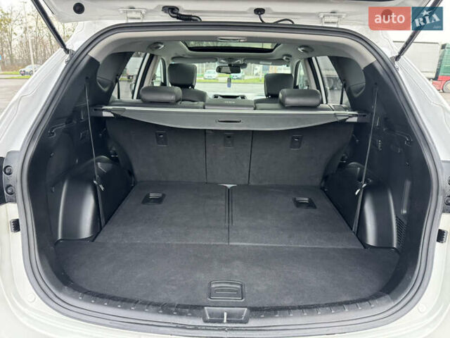 Білий Хендай Санта Фе, об'ємом двигуна 2.2 л та пробігом 185 тис. км за 17800 $, фото 33 на Automoto.ua