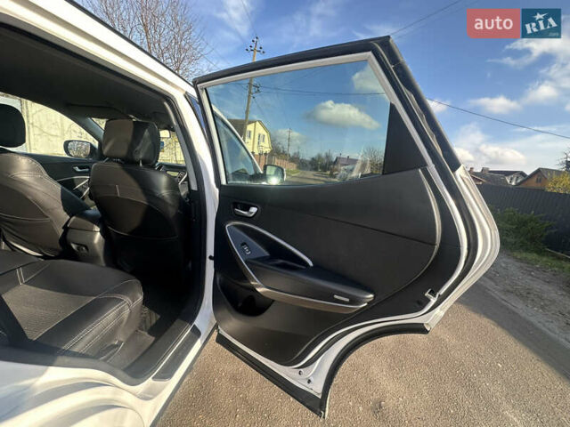 Белый Хендай Санта Фе, объемом двигателя 2.2 л и пробегом 123 тыс. км за 17300 $, фото 41 на Automoto.ua