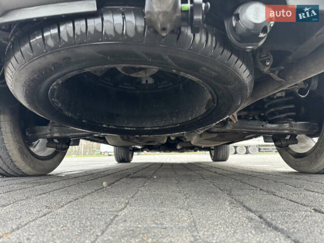 Білий Хендай Санта Фе, об'ємом двигуна 2.2 л та пробігом 185 тис. км за 17800 $, фото 49 на Automoto.ua