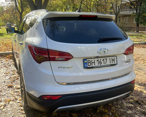 Белый Хендай Санта Фе, объемом двигателя 2.2 л и пробегом 206 тыс. км за 16000 $, фото 10 на Automoto.ua