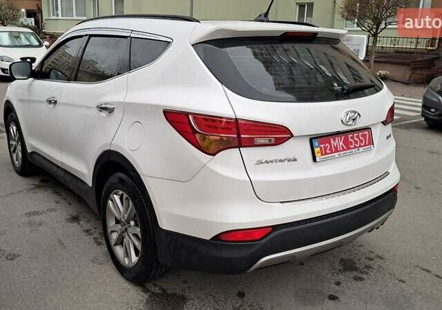 Белый Хендай Санта Фе, объемом двигателя 2 л и пробегом 183 тыс. км за 17300 $, фото 6 на Automoto.ua