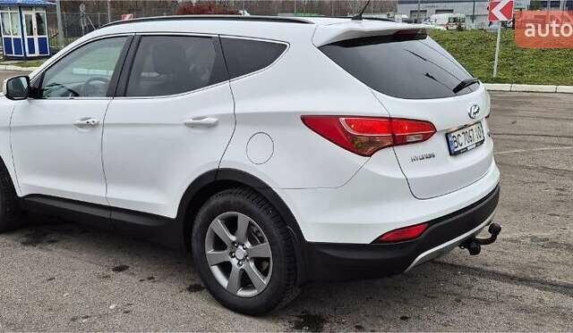Білий Хендай Санта Фе, об'ємом двигуна 2.2 л та пробігом 212 тис. км за 16500 $, фото 4 на Automoto.ua