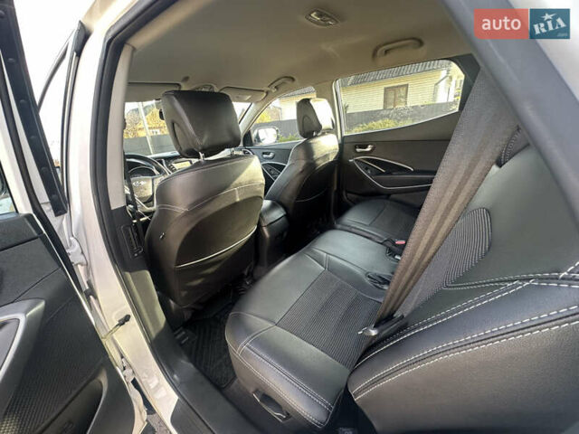 Белый Хендай Санта Фе, объемом двигателя 2.2 л и пробегом 123 тыс. км за 17300 $, фото 40 на Automoto.ua