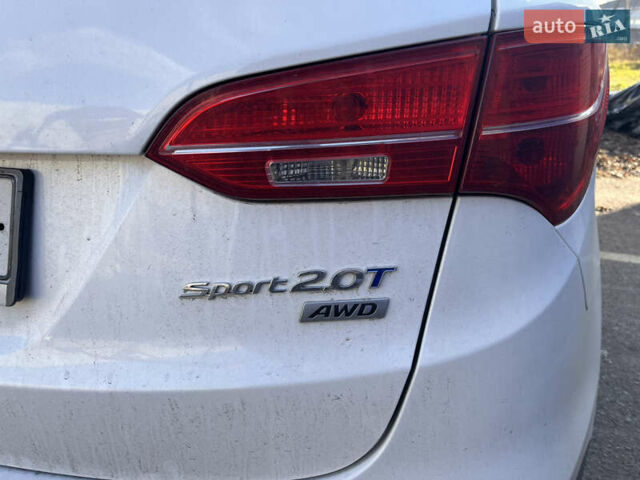 Білий Хендай Санта Фе, об'ємом двигуна 2 л та пробігом 156 тис. км за 13200 $, фото 5 на Automoto.ua