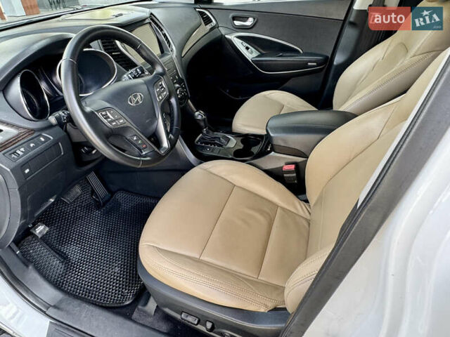 Белый Хендай Санта Фе, объемом двигателя 2 л и пробегом 185 тыс. км за 13500 $, фото 22 на Automoto.ua