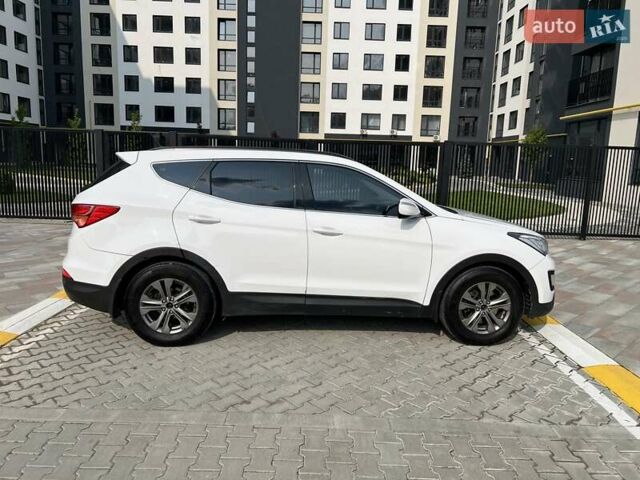 Білий Хендай Санта Фе, об'ємом двигуна 2.36 л та пробігом 249 тис. км за 14950 $, фото 3 на Automoto.ua