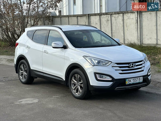 Белый Хендай Санта Фе, объемом двигателя 2.2 л и пробегом 123 тыс. км за 17300 $, фото 3 на Automoto.ua