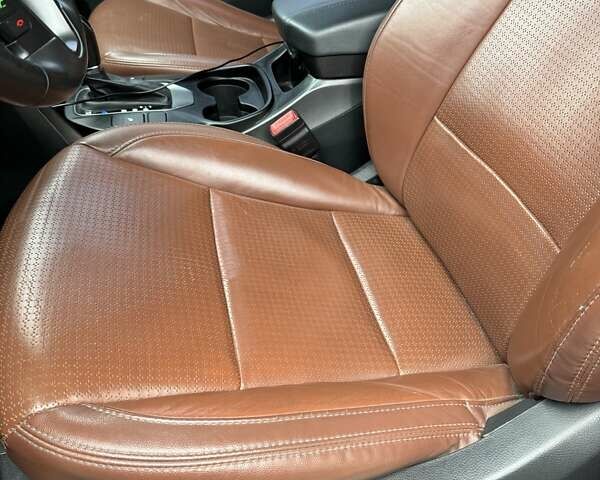 Белый Хендай Санта Фе, объемом двигателя 2 л и пробегом 160 тыс. км за 14500 $, фото 26 на Automoto.ua