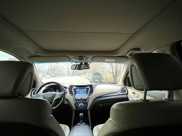 Білий Хендай Санта Фе, об'ємом двигуна 2.2 л та пробігом 66 тис. км за 20800 $, фото 10 на Automoto.ua