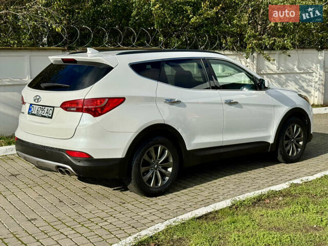 Белый Хендай Санта Фе, объемом двигателя 2 л и пробегом 185 тыс. км за 13500 $, фото 9 на Automoto.ua
