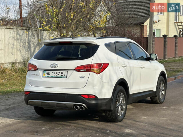 Белый Хендай Санта Фе, объемом двигателя 2.2 л и пробегом 123 тыс. км за 17300 $, фото 7 на Automoto.ua
