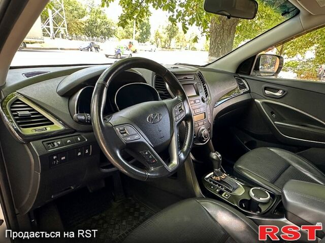 Білий Хендай Санта Фе, об'ємом двигуна 2.2 л та пробігом 72 тис. км за 18450 $, фото 1 на Automoto.ua