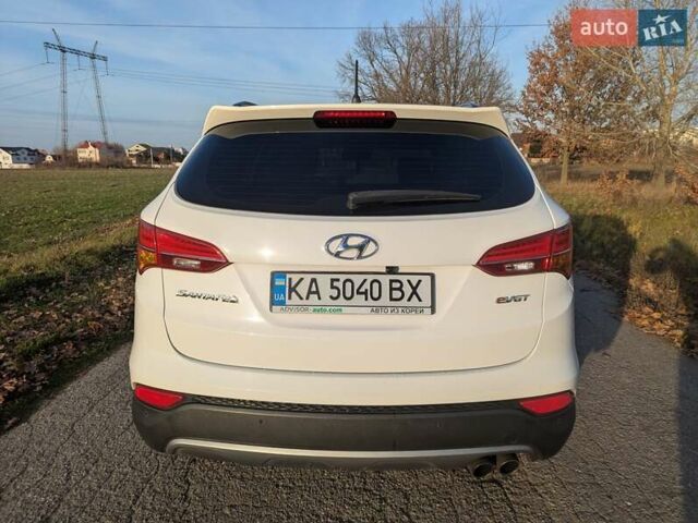 Білий Хендай Санта Фе, об'ємом двигуна 2 л та пробігом 252 тис. км за 16300 $, фото 9 на Automoto.ua