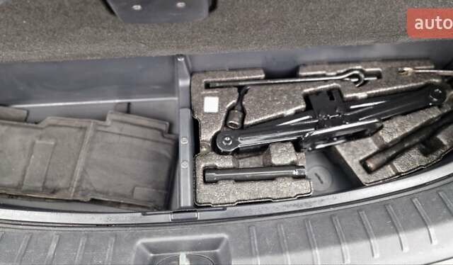 Хендай Санта Фе 2014 в Чернигове на Automoto.ua Белый Хендай Санта Фе, объемом двигателя 2.2 л и пробегом 125 тыс. км за 17600 $, фото 20 на Automoto.ua