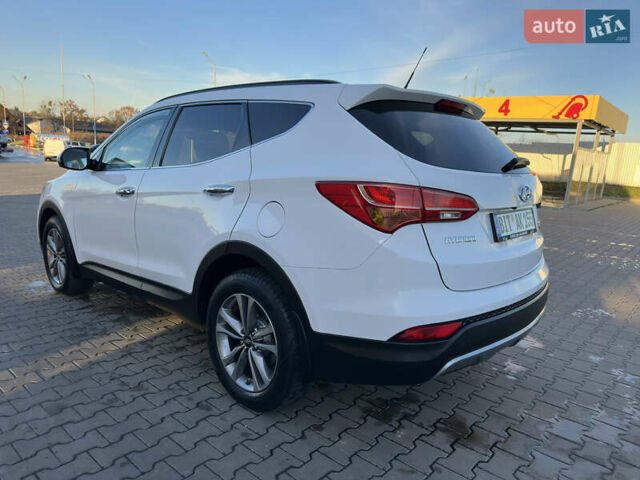 Білий Хендай Санта Фе, об'ємом двигуна 2.2 л та пробігом 226 тис. км за 18900 $, фото 6 на Automoto.ua