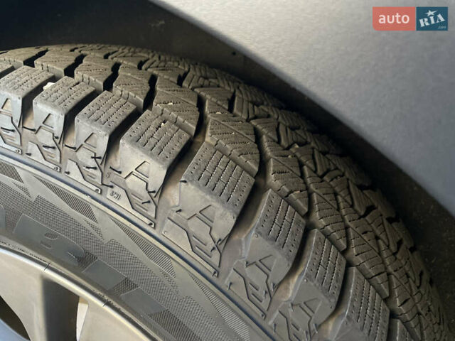 Белый Хендай Санта Фе, объемом двигателя 2.36 л и пробегом 141 тыс. км за 12350 $, фото 18 на Automoto.ua