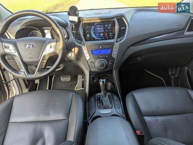 Білий Хендай Санта Фе, об'ємом двигуна 2 л та пробігом 252 тис. км за 16300 $, фото 50 на Automoto.ua
