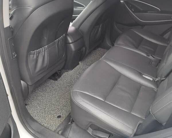 Хендай Санта Фе 2014 в Житомире на Automoto.ua Белый Хендай Санта Фе, объемом двигателя 2 л и пробегом 236 тыс. км за 16800 $, фото 8 на Automoto.ua