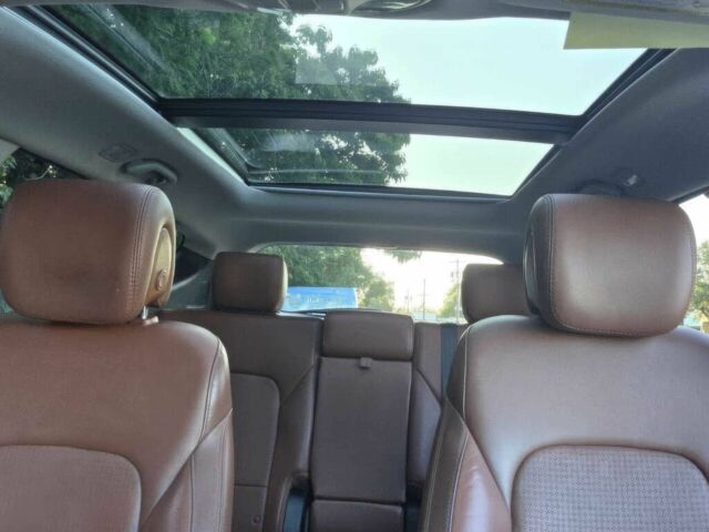 Белый Хендай Санта Фе, объемом двигателя 2 л и пробегом 90 тыс. км за 7500 $, фото 9 на Automoto.ua