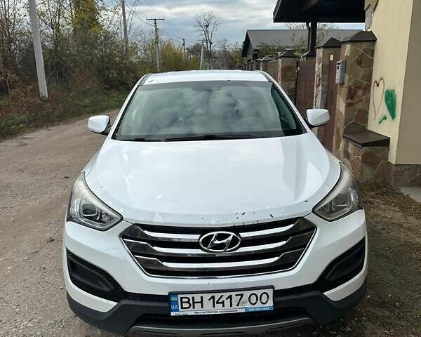 Білий Хендай Санта Фе, об'ємом двигуна 2.36 л та пробігом 155 тис. км за 10999 $, фото 1 на Automoto.ua