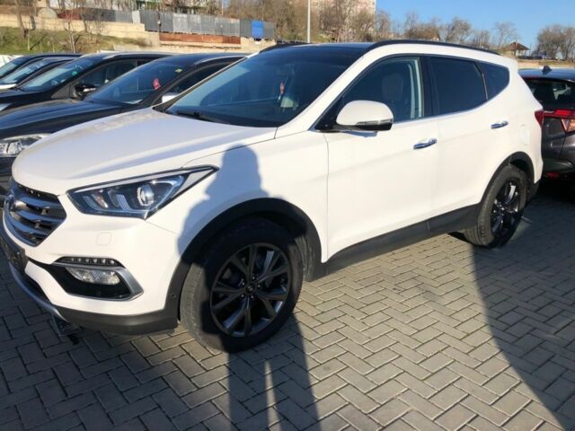 Белый Хендай Санта Фе, объемом двигателя 2.2 л и пробегом 141 тыс. км за 8700 $, фото 21 на Automoto.ua