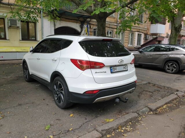 Білий Хендай Санта Фе, об'ємом двигуна 2.4 л та пробігом 152 тис. км за 15500 $, фото 3 на Automoto.ua